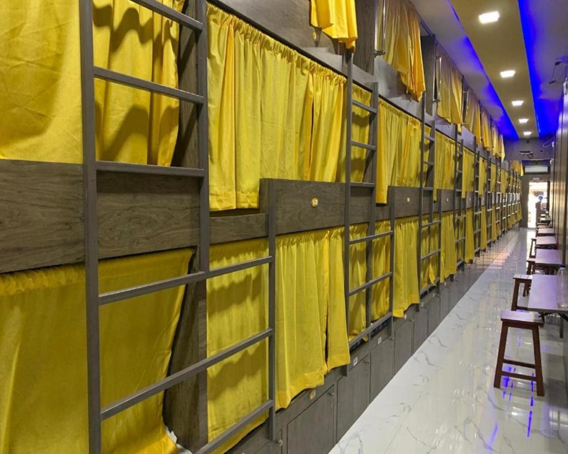 Neenava Dormitory Bombaj Zewnętrze zdjęcie