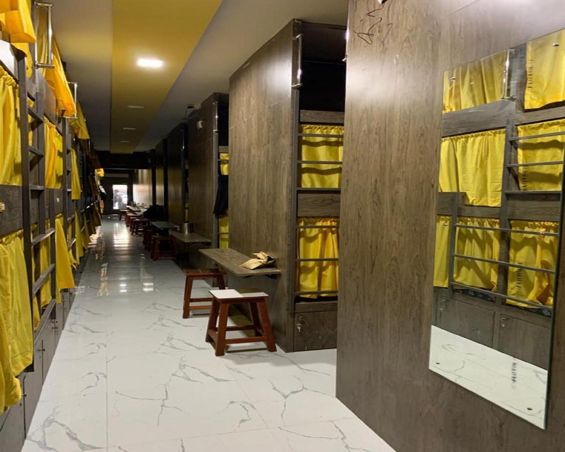 Neenava Dormitory Bombaj Zewnętrze zdjęcie